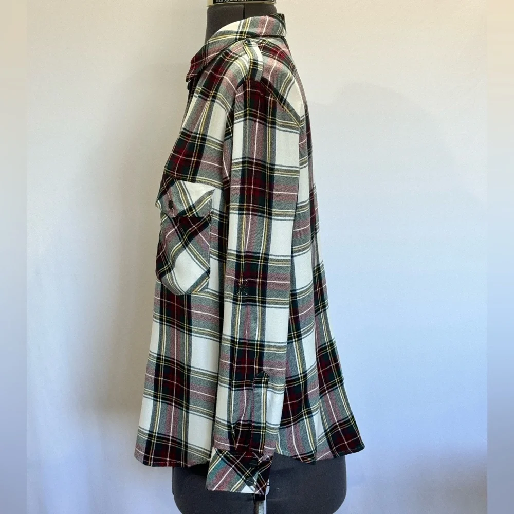 Sanctuary Boyfriend Flannel Snap Front Red White and Navy Plaid Shirt Si… - Picture 3 of 8